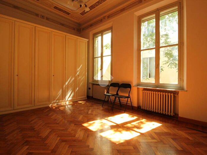 Appartamento bilocale in affitto in Str della Repubblica, Centro Storico, Parma