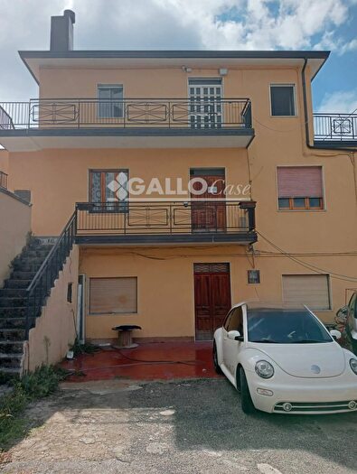 Appartamento bilocale in vendita in Via Roma Casali del Manco, Casali del Manco