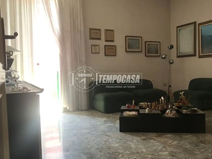 Appartamento trilocale in vendita in Via Bellinzona, Messina