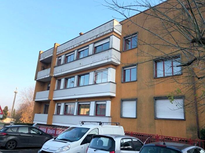 Appartamento trilocale in affitto in Piazza xxv aprile, Fiano