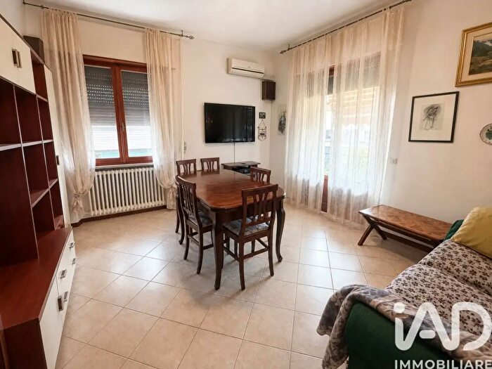 Appartamento trilocale in vendita in Localitànbsp Agazzi, Arezzo
