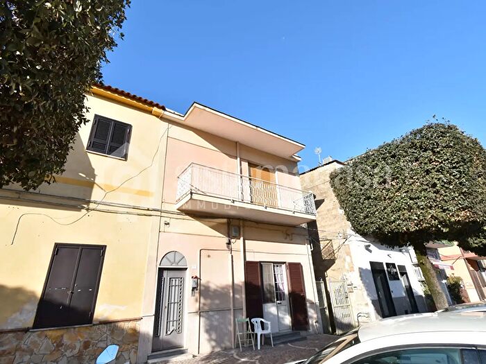 Appartamento trilocale in vendita in Casalnuovo Di Napoli