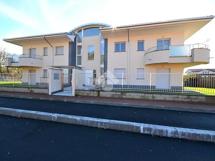 Appartamento trilocale in affitto in Via Alzaia Canale Villoresi, Sedriano