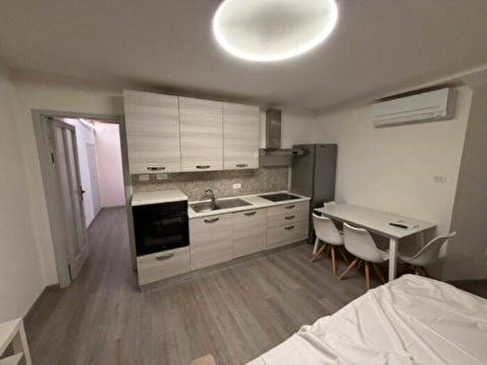 Appartamento bilocale in affitto in Piazza Lorenzo Mascheroni, Città Alta, Bergamo