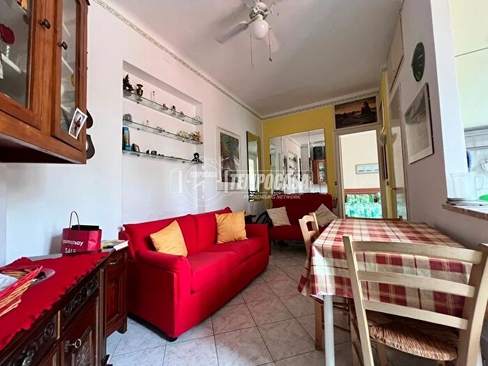 Appartamento bilocale in vendita in Via Antonio Canepa, Sanremo