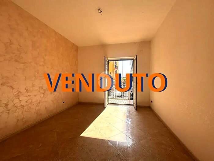 Appartamento trilocale in vendita in Via Bari, Casoria