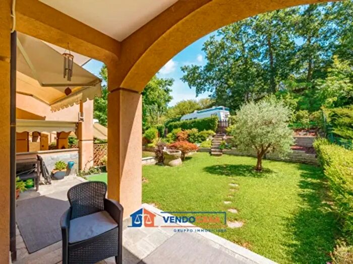Casa con 5 locali in vendita in Corso Laghi, Buttigliera Alta