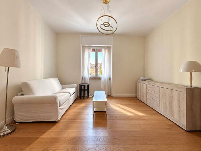 Appartamento trilocale in affitto in Via Giovanni Prati, Sempione, Milano