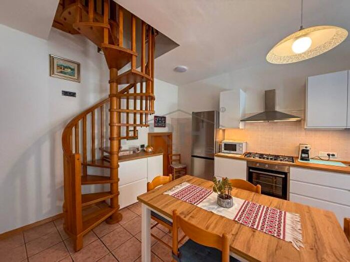 Appartamento quadrilocale in vendita in Riva Del Garda