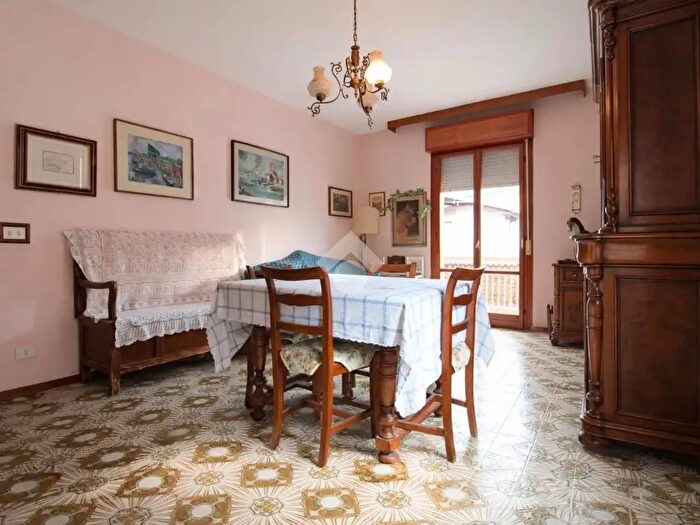 Appartamento trilocale in vendita in Via C Sigonio, Sassuolo