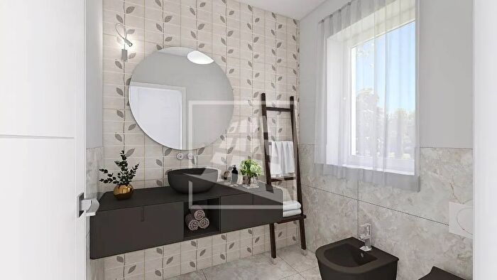 Casa con 5 locali in vendita in Tassoni, Reggio Emilia