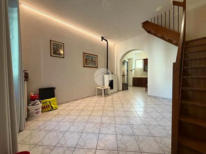 Casa quadrilocale in vendita in Via di Brozzi, Firenze