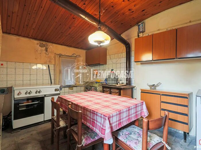 Appartamento bilocale in vendita in Via Giosuè Carducci, San Clemente