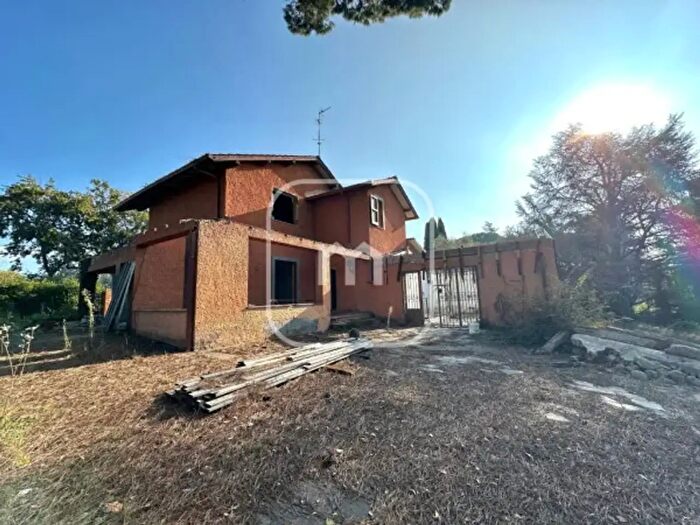Casa con 6 locali in vendita in Via Colle del Vescovo, Palestrina