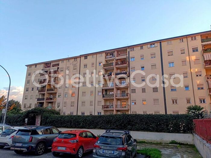 Appartamento monolocale in affitto in Piazza Giuseppe Ungaretti, Parco degli Aranci, Caserta