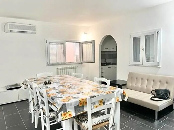 Casa con 5 locali in affitto in Catanzaro