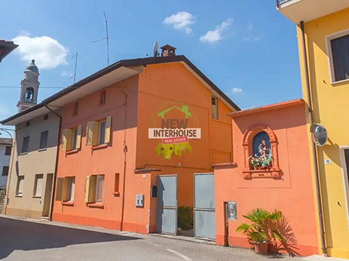 Appartamento con 6 locali in vendita in Via Daniele Manin, Arba