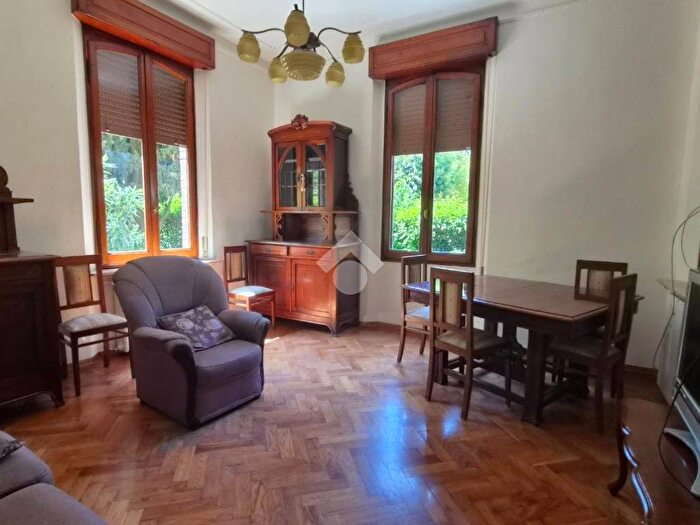 Casa quadrilocale in affitto in Via panizzi, Ospedale Villaggio Manenti, Reggio Emilia