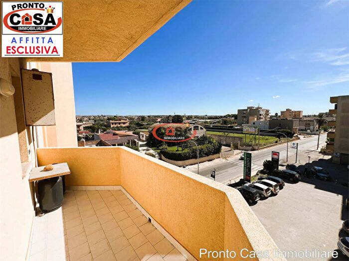 Appartamento con 6 locali in affitto in Marsala Via Mazara, Marsala