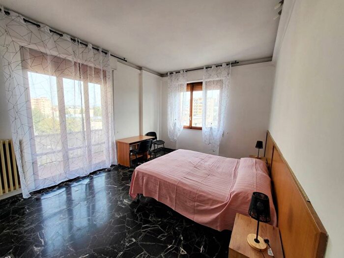 Appartamento bilocale in affitto in Via di Novoli, Novoli, Firenze