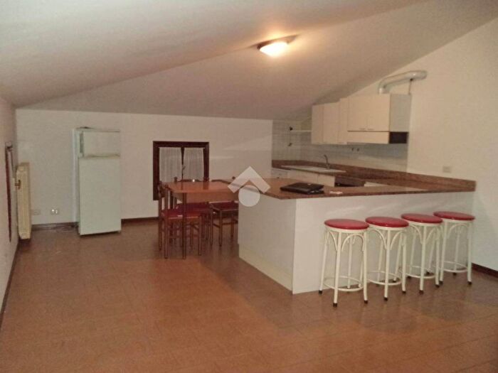 Appartamento bilocale in affitto in Centro, Castello di Godego