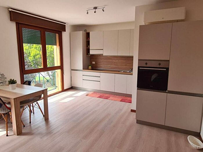 Appartamento quadrilocale in affitto in Via Roma, Centro, Saonara