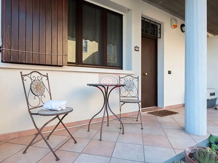 Casa con 7 locali in vendita in Cervia