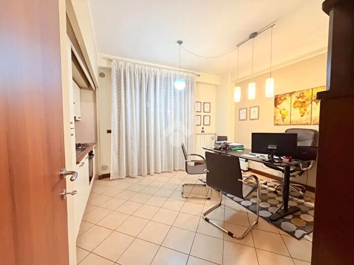 Appartamento bilocale in vendita in Via a Gramsci, Valmontone