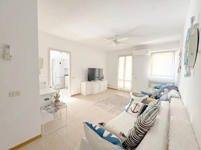 Appartamento quadrilocale in vendita in Viareggio