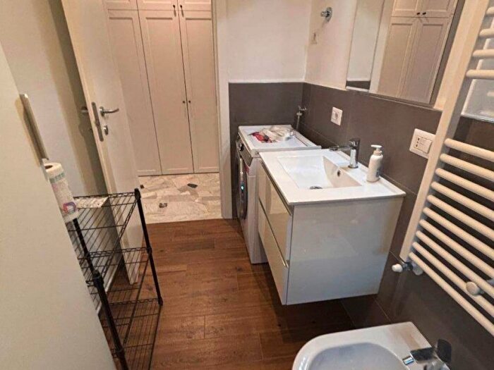 Appartamento bilocale in affitto in Viale Ortles, Corvetto, Milano