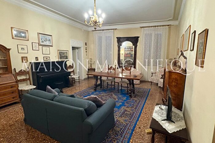 Appartamento bilocale in affitto in Via delle Lame, Bologna