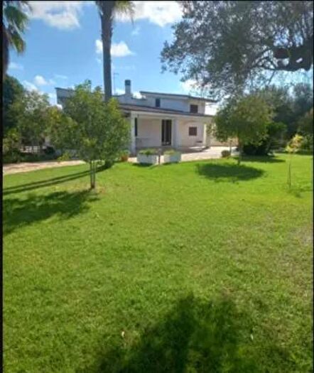 Casa con 6 locali in vendita in Contrada Cotugni, San Michele Salentino