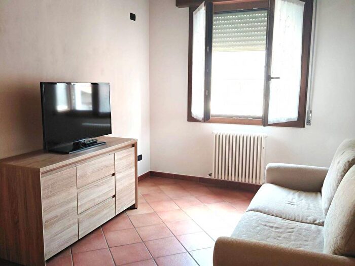 Casa bilocale in affitto in Eremo, Curtatone