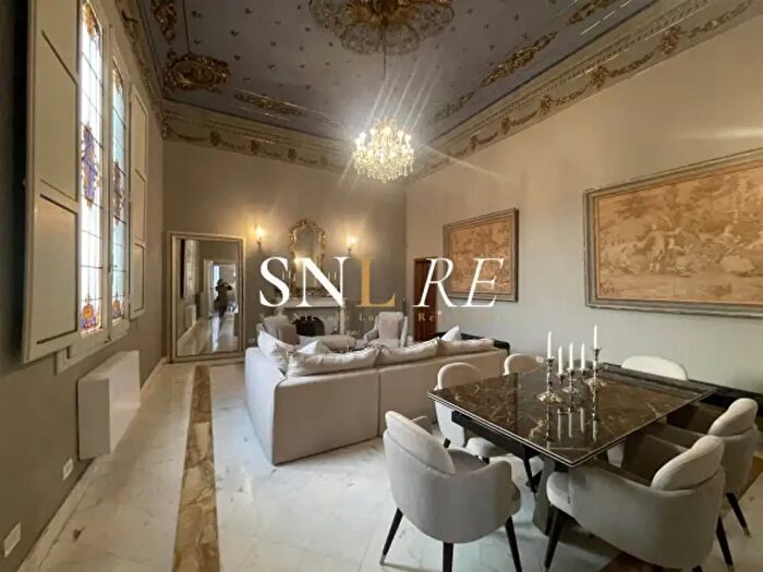 Appartamento con 6 locali in affitto in Lungarno Amerigo Vespucci, Firenze