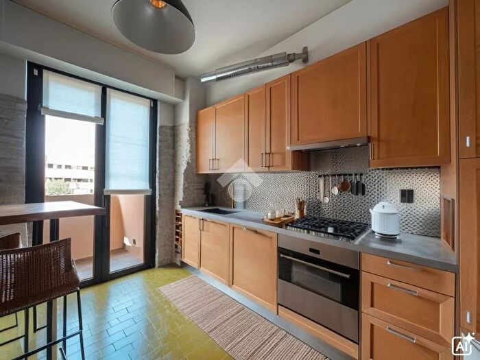 Appartamento trilocale in vendita in Via Lazzaro Spallanzani, Monza