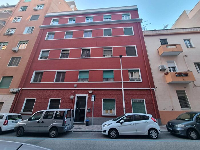 Appartamento con 5 locali in vendita in Via Machiavelli, Cagliari