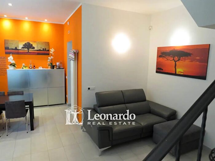 Casa con 6 locali in vendita in Via Auerelia Sud, Viareggio
