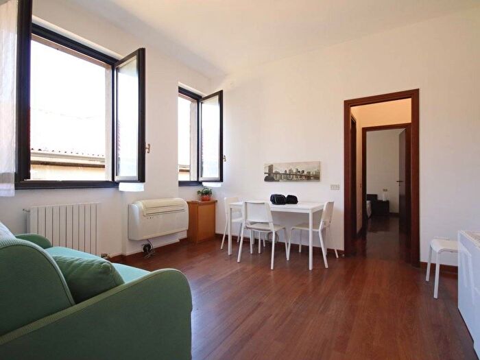 Appartamento bilocale in affitto in Via San Martino, Centro Storico, Monza