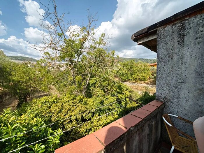 Casa con 14 locali in vendita in Via Roma, Castelfranco Piandiscò