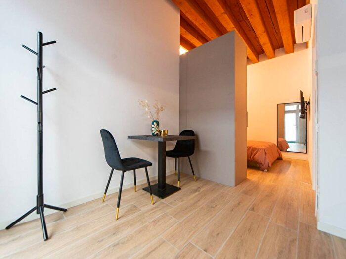 Appartamento bilocale in affitto in Corso San Felice e Fortunato, San Felice Teatro, Vicenza
