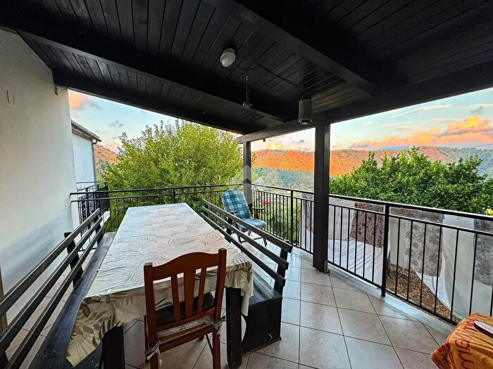 Casa con 5 locali in vendita in Localita Gallo, Amantea
