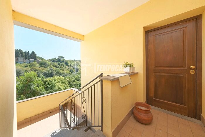 Appartamento trilocale in vendita in Via San Sebastiano, Campagnano Di Roma