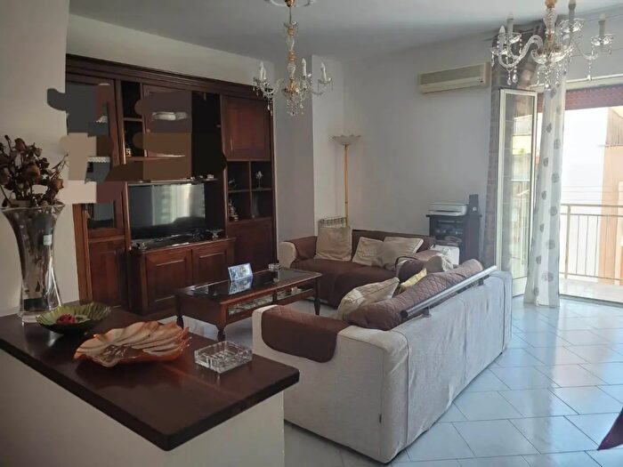 Appartamento quadrilocale in vendita in Palermo