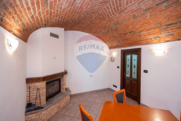 Casa trilocale in vendita in Frazione Spineto, Castellamonte