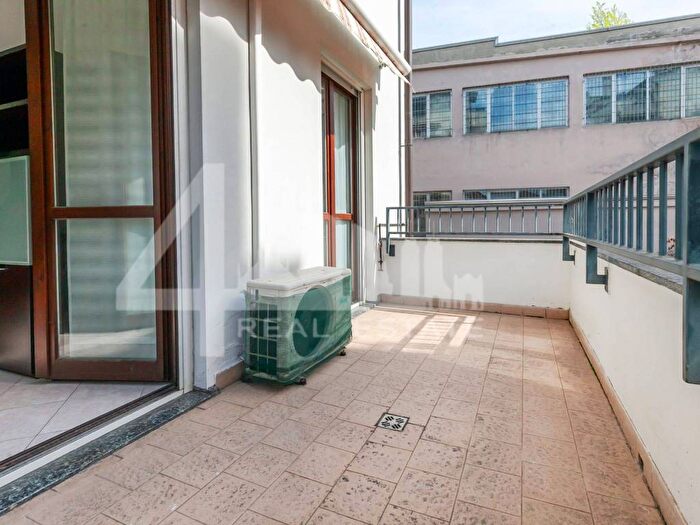 Appartamento bilocale in affitto in Via Diodoro Siculo, Greco Segnano, Milano