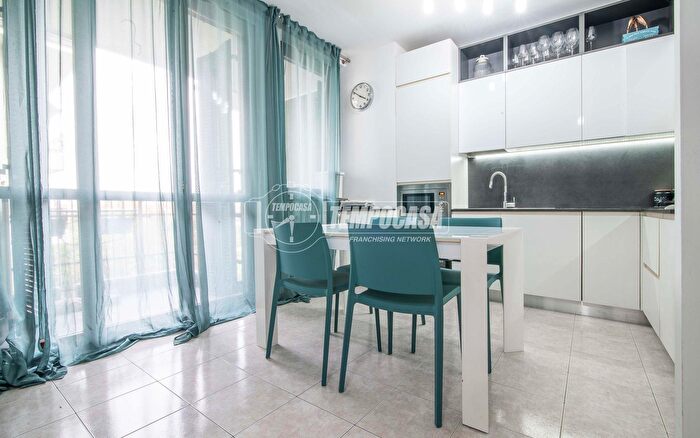 Appartamento bilocale in vendita in Desio