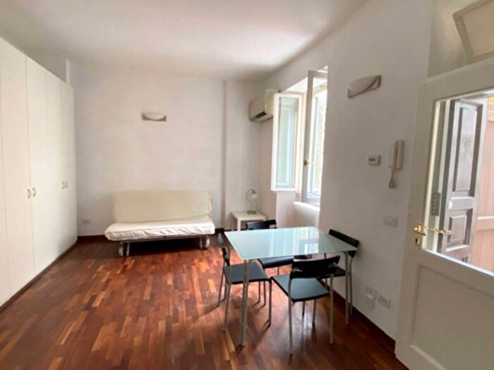 Appartamento monolocale in affitto in Viale Gabriele DAnnunzio, Corso Genova, Milano