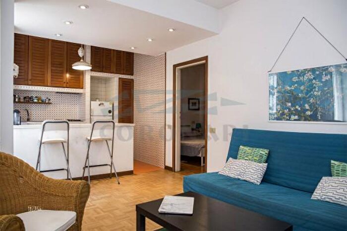 Appartamento bilocale in affitto in Via di Santa Melania, Roma