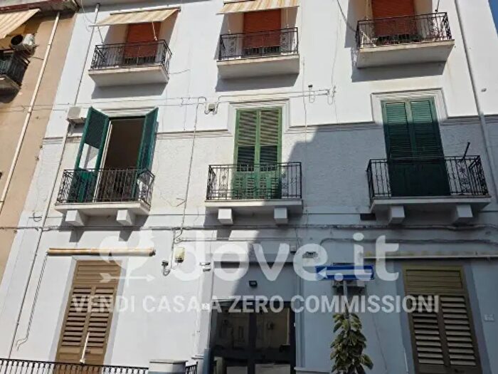 Appartamento bilocale in vendita in Via Sbarre Inferiori, Reggio Calabria