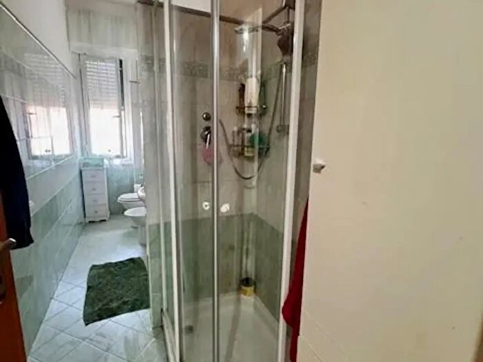 Appartamento quadrilocale in vendita in Carrara